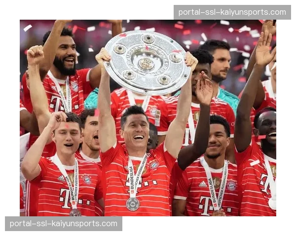 人物特写：莱比锡少帅塞巴斯蒂安-赫内斯专访，详解其高位压迫体系的进化之路