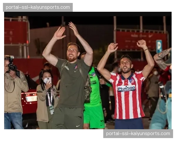 西甲与本土电影节合作,将推出以俱乐部历史为题材的系列纪录片 西甲与本土电影节合作,将推出以俱乐部历史为题材的系列纪录片